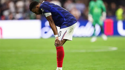 Kylian Mbappe và cú ngã trước ngưỡng cửa bất tử